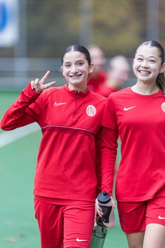 Bild 29 - wCJ VfL Pinneberg - Eimsbuettler TV : Ergebnis: 0:3